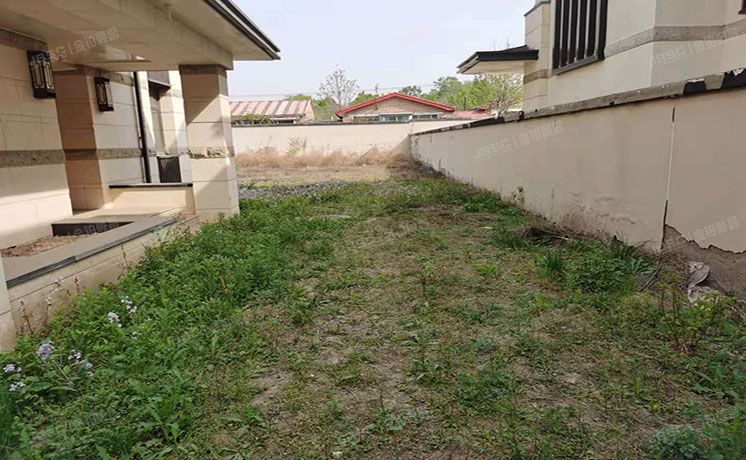 通州区 草寺500号院二区5号楼1至2层01（天鸿颐景别墅）