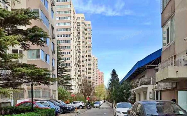 海淀区 万寿路西街甲11号院2号楼8层804（万寿园小区）