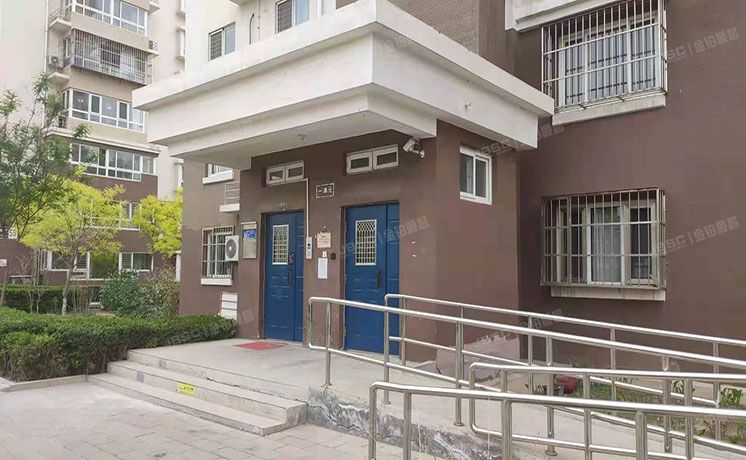 怀柔区 滨湖小区56号楼9层1单元901（新贤家园）