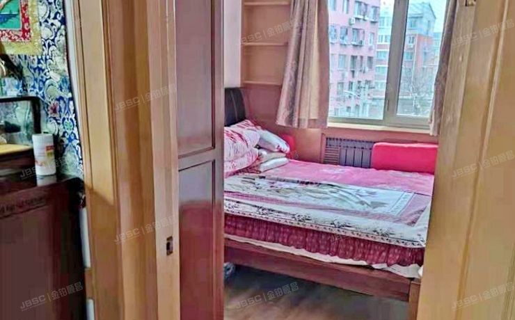 房山区 万宁小区15号楼3层1-301号（万宁小区）