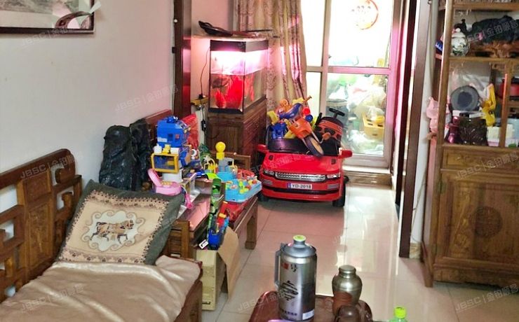 石景山区 金顶街四区13号楼1层2单元102号（金顶街四区）