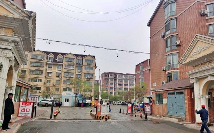 密云区 密西花园小区8号楼4单元302（密西花园）