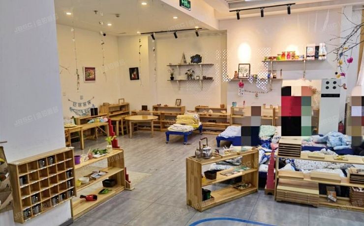 大兴区 香海园57号楼1至2层57-6（领海商业中心）商业