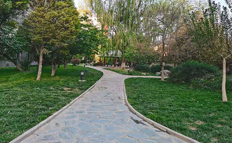 东城区 朝阳门内大街288号院2号楼12层3单元1502号（俊景苑禾风相府）