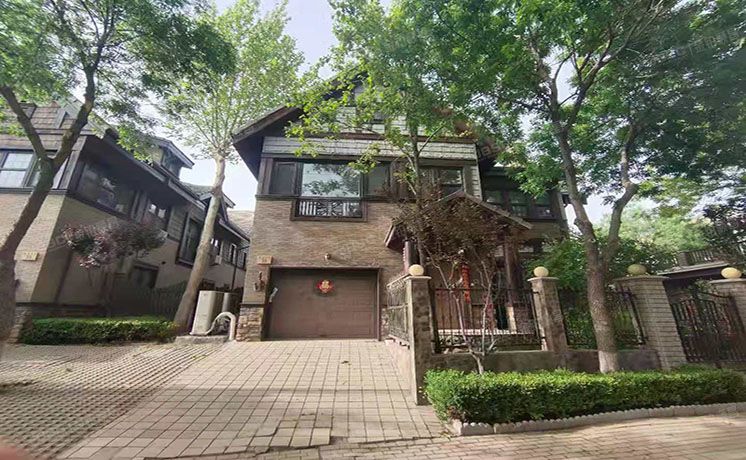 昌平区 昌平区立汤路38号香蜜田园30号-1至2层（麦卡伦地）独栋别墅