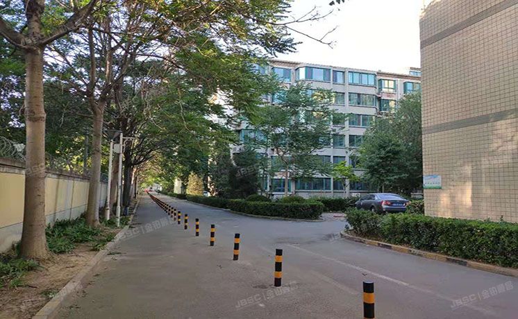 通州区 云景北里54号楼4层1单元141（时尚街区西区）