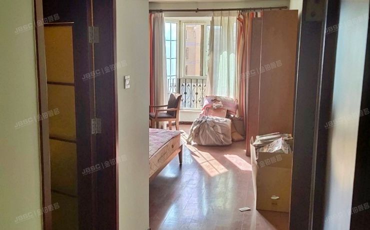 顺义区 裕龙花园五区16号楼5层三单元501（裕龙花园）