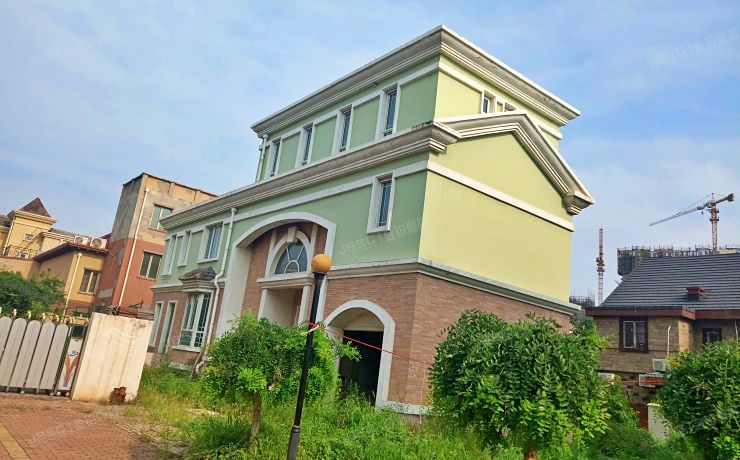 通州区 枫露苑三区79号-1至3层（枫露皇苑）别墅