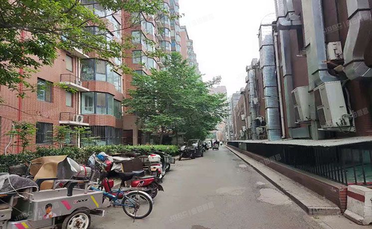 大兴区 兴华园45号楼6层1单元604（彩虹新城）