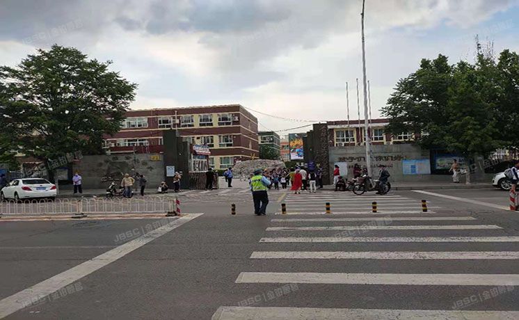 海淀区 常青园南里二区3号楼1至3层3（Wehouse）别墅