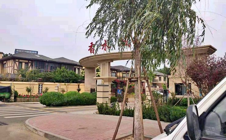 怀柔区 杨宋镇凤翔科技开发区凤和一园207号楼－1至2层101（香水城）别墅