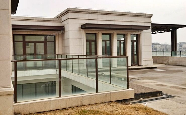 房山区 凯宾路58号院一区8号楼-2至1层1-1（中粮西海）商业