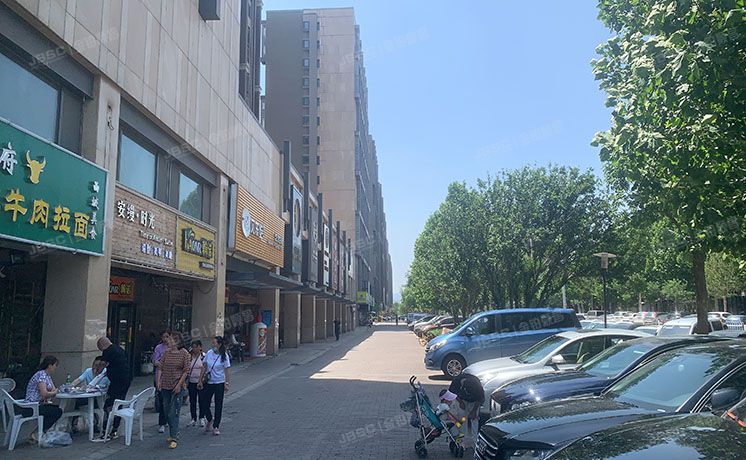 丰台区 万科中粮假日风景1号楼1至2层103室 商业