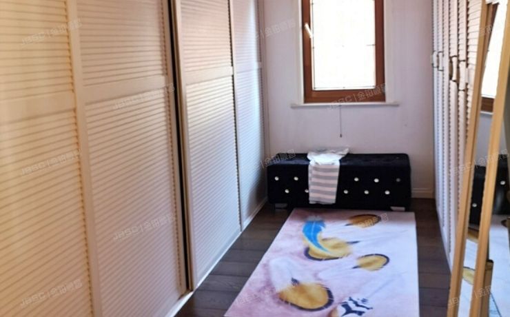 顺义区 月亮湾绿色家园一区50号楼-1至2层（蓝岸丽舍）独栋别墅