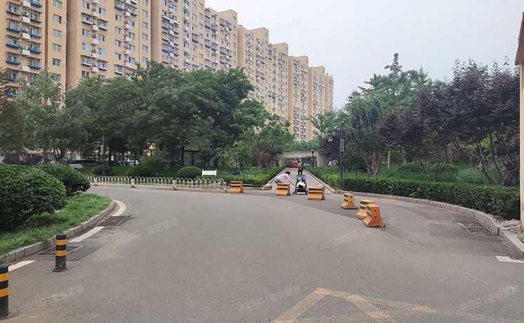 丰台区 五圈南路29号院1号楼2层4单元202号（天兴家园）按经适房管理