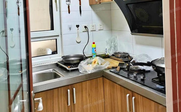 石景山区 五里坨中街40号院6号楼17层一单元1702（京西景园）限价商品房