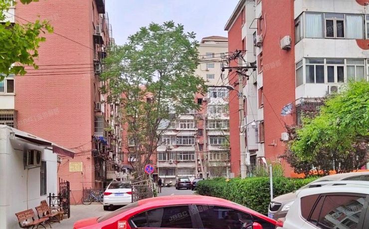 朝阳区 左家庄北里6号楼5层6门501号（左家庄北里）