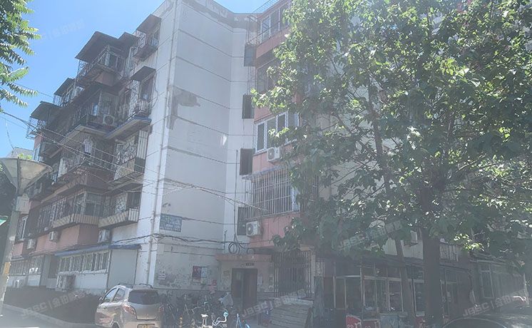 丰台区 横七条44号院4号楼4层1门404号（方南家园一期）