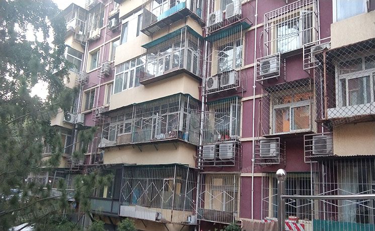 海淀区 二里庄6号楼3层6门302（二里庄小区）