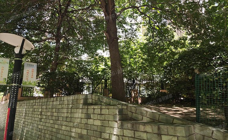 大兴区 黄村镇滨河北里6号楼2层7-201号（那尔水晶城）