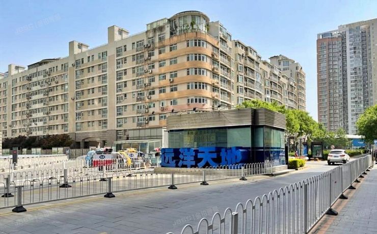 朝阳区 八里庄西里62号楼7层706号（远洋天地）