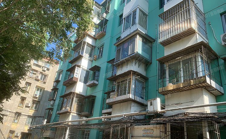 大兴区 旧宫镇清逸西园甲12号楼5层2-501（清逸西园）