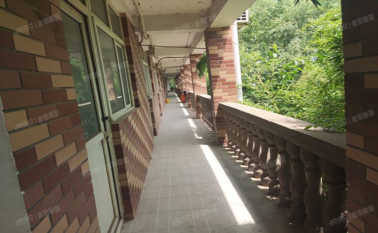 房山区 良乡长虹西路71号1至3幢  综合