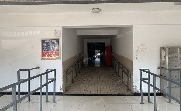 丰台区 高楼5号院3楼17层1703（建名苑）经适房管理