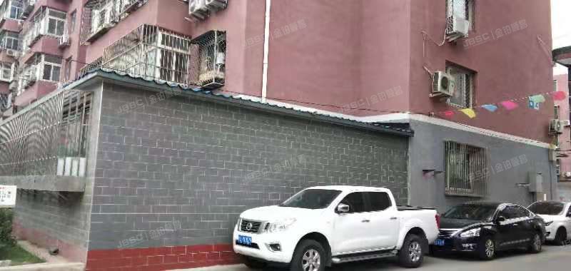 昌平区 昌平镇郝庄家园南区2号楼1层1单元111号（郝庄家园南区）