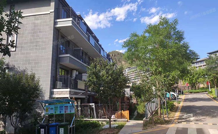 密云区 司马台村2号院2号楼3至4层310室（龙湖长城源著）复式