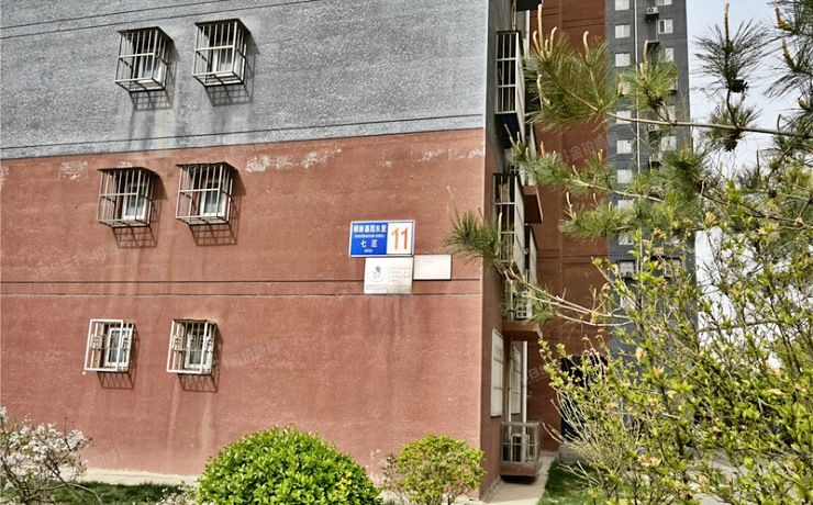 朝阳区 朝新嘉园东里七区11号楼4层2单元402（金隅景和园）