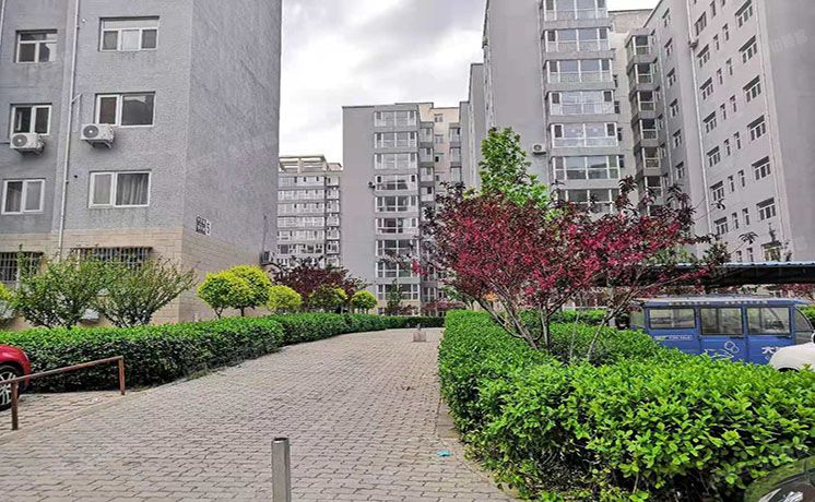 房山区 竹园街18号院4号楼3单元302（竹园街18号院）按经适房管理