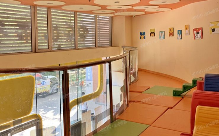 朝阳区 爱这城三期1号楼1层05 商业