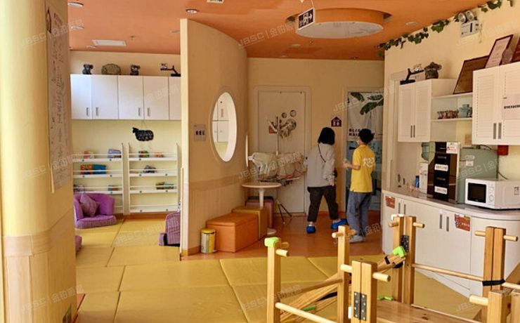 朝阳区 爱这城三期2号楼1层06 商业