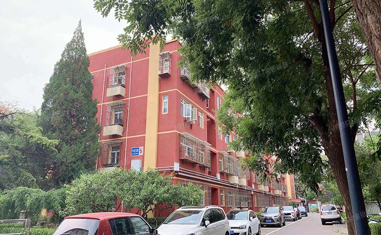 东城区 兴化东里5号楼3层6单元302号（25%）（化工大院社区）房改房