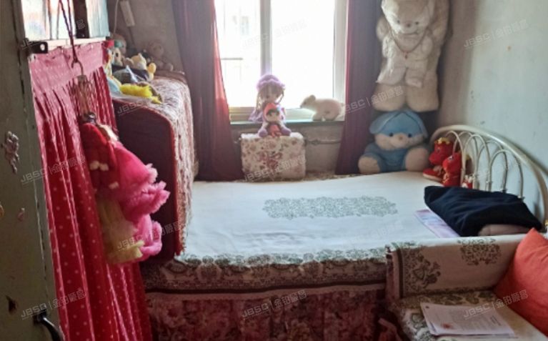 海淀区 清华东路东王庄小区13号楼6层2门602（东王庄小区）房改房