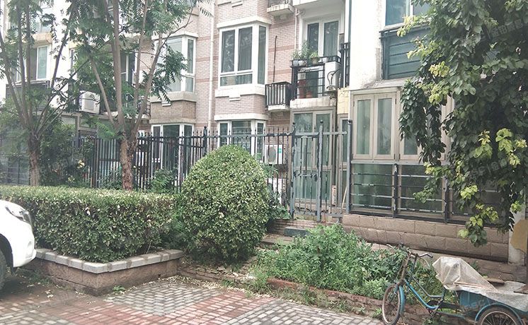 海淀区 百旺家苑西区30号楼1层①-102（百旺家苑）