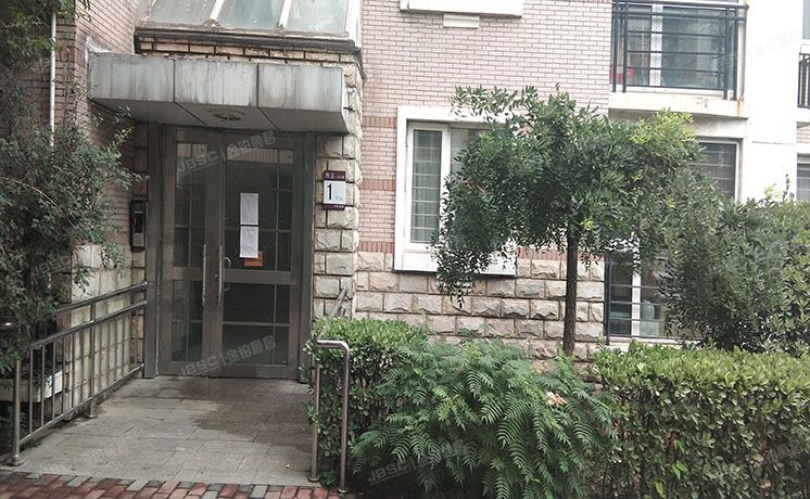 海淀区 百旺家苑西区30号楼1层①-102（百旺家苑）