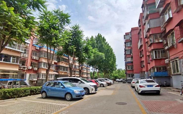 经济技术开发区 贵园南里乙区4号楼1层1单元101（贵园南里乙区）