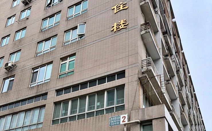 西城区 香炉营头条33号院2号楼6层612（庄胜商住楼）