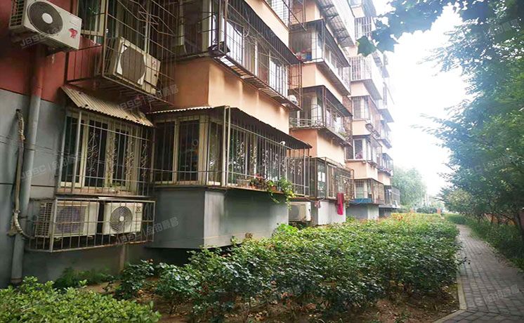 经济技术开发区 贵园南里乙区4号楼1层1单元101（贵园南里乙区）