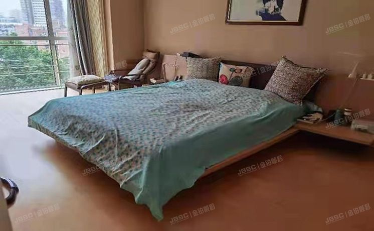 朝阳区 惠新西街18号D幢8层801（罗马花园）