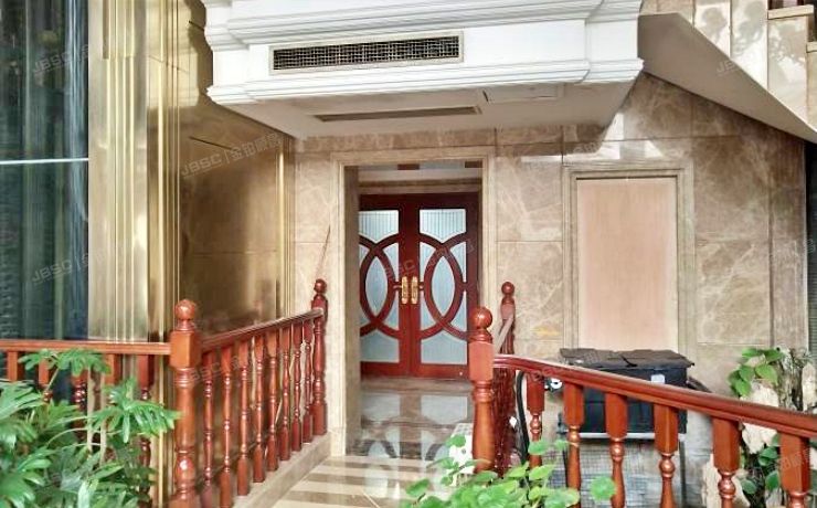 昌平区 北七家镇鲁疃村西北达华庄园A幢3号-1-3（达华庄园）别墅