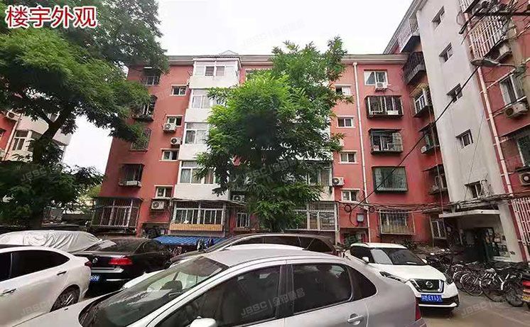 东城区 青年湖东里11号楼1层2单元101号（青年湖东里）