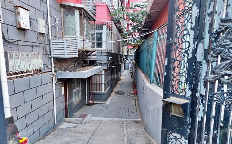 东城区 东堂子胡同61号-1层4单元D401室（东堂子胡同）