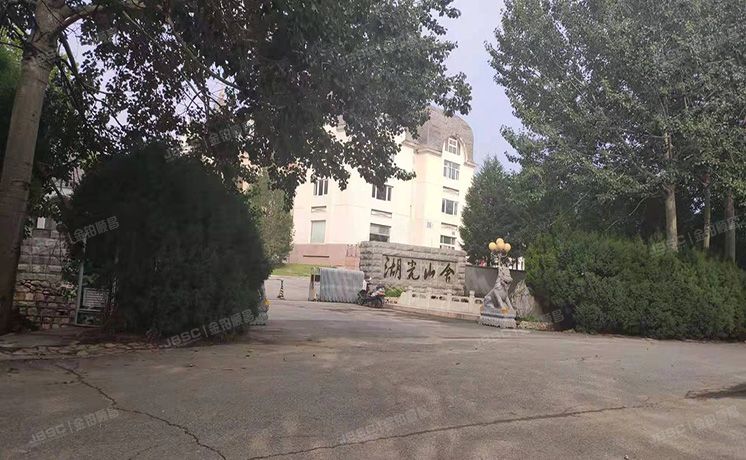 怀柔区 红螺路16号院303号楼1至3层（湖光山舍）别墅