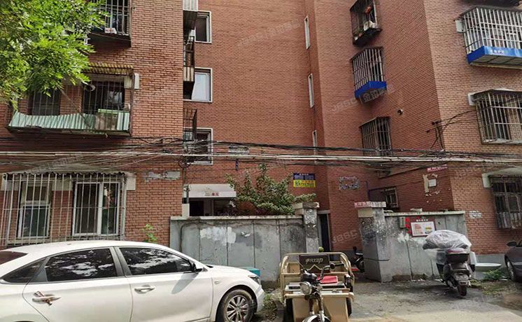 朝阳区 华威西里20号楼4层3门403（华威西里）