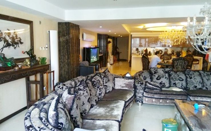 东城区 朝阳门内大街288号院1号楼8层905号（凯德华玺）办公