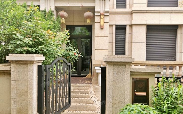 大兴区 宏旭路1号院40号楼-2至3层103号（鸿坤林语墅）联排别墅