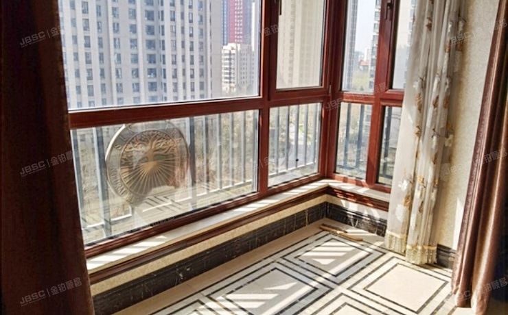 朝阳区 太阳宫一街1号院1号楼8层4单元802+车位（太阳公元北区）